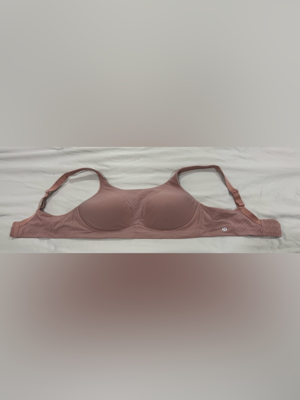 Lululemon high impact bra in sandy rose